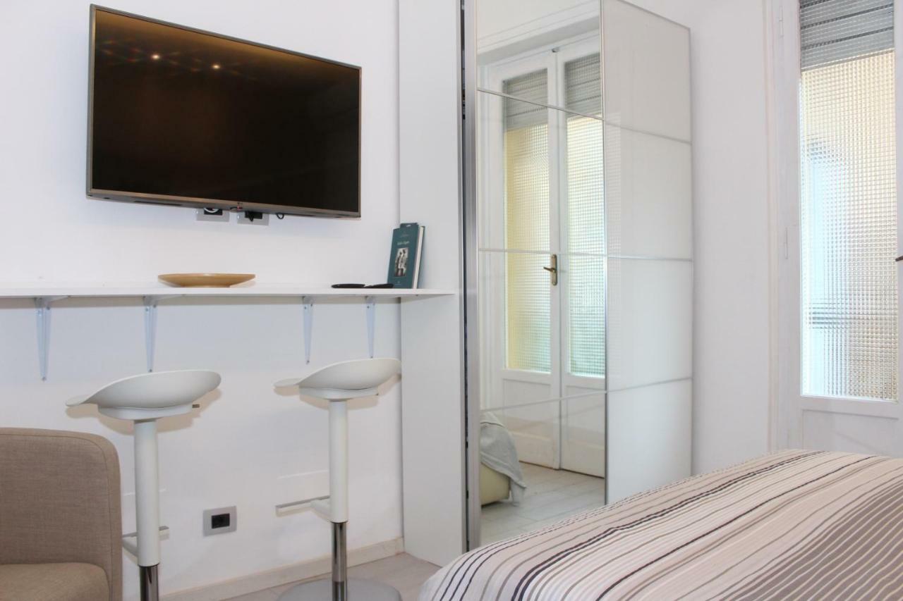 Art Apartment Ponte Vecchio Florence Exterior photo